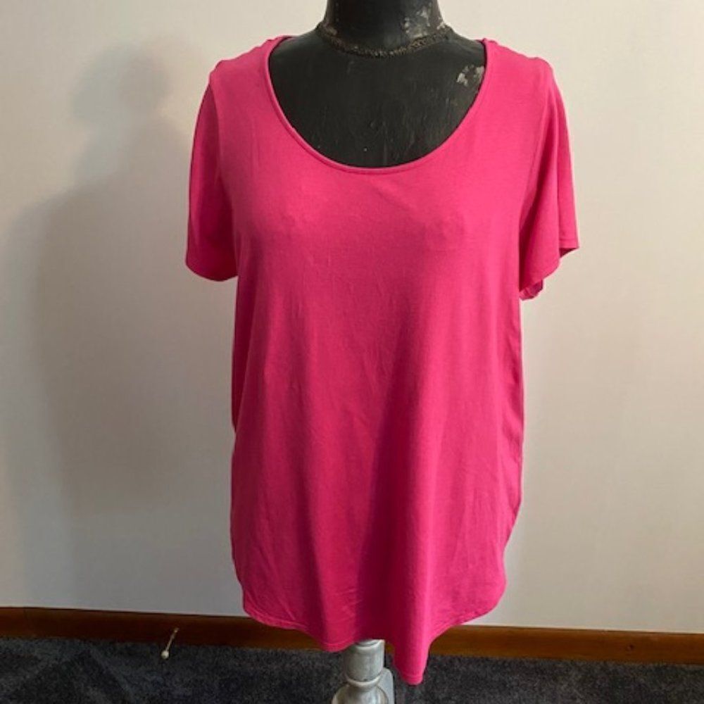 Tahari Pink scoop neck shirt, size 1X